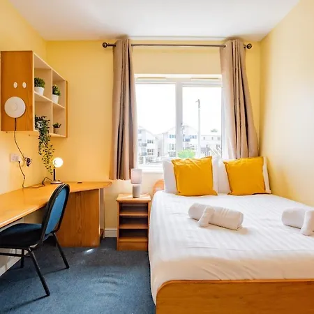 Budget Friendly 3 Bed Lägenhet